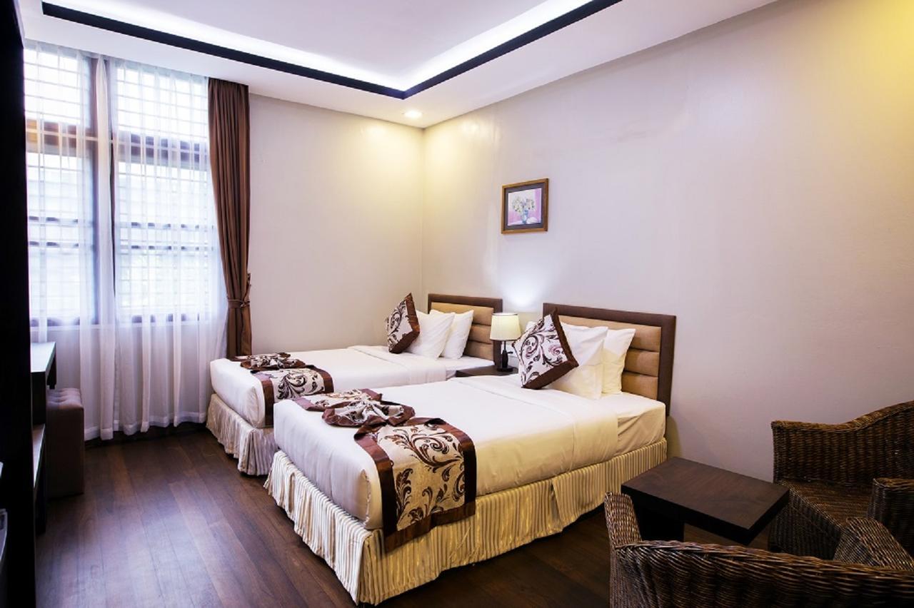 Cloud 10 Boutique Hotel Yangon Bagian luar foto
