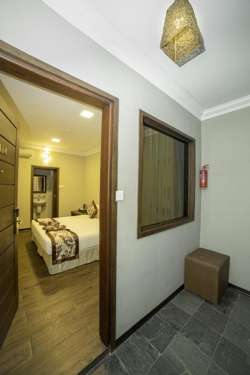 Cloud 10 Boutique Hotel Yangon Bagian luar foto