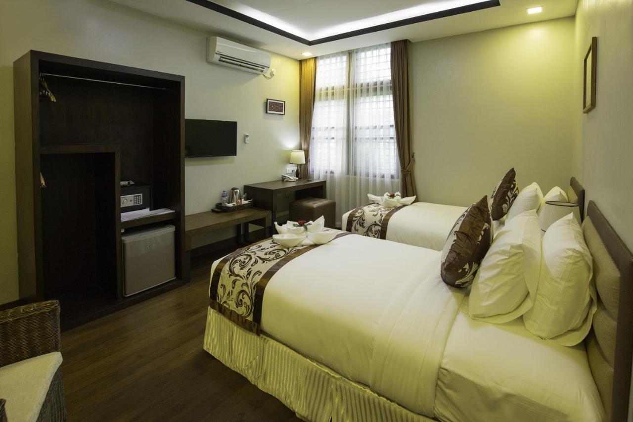 Cloud 10 Boutique Hotel Yangon Bagian luar foto