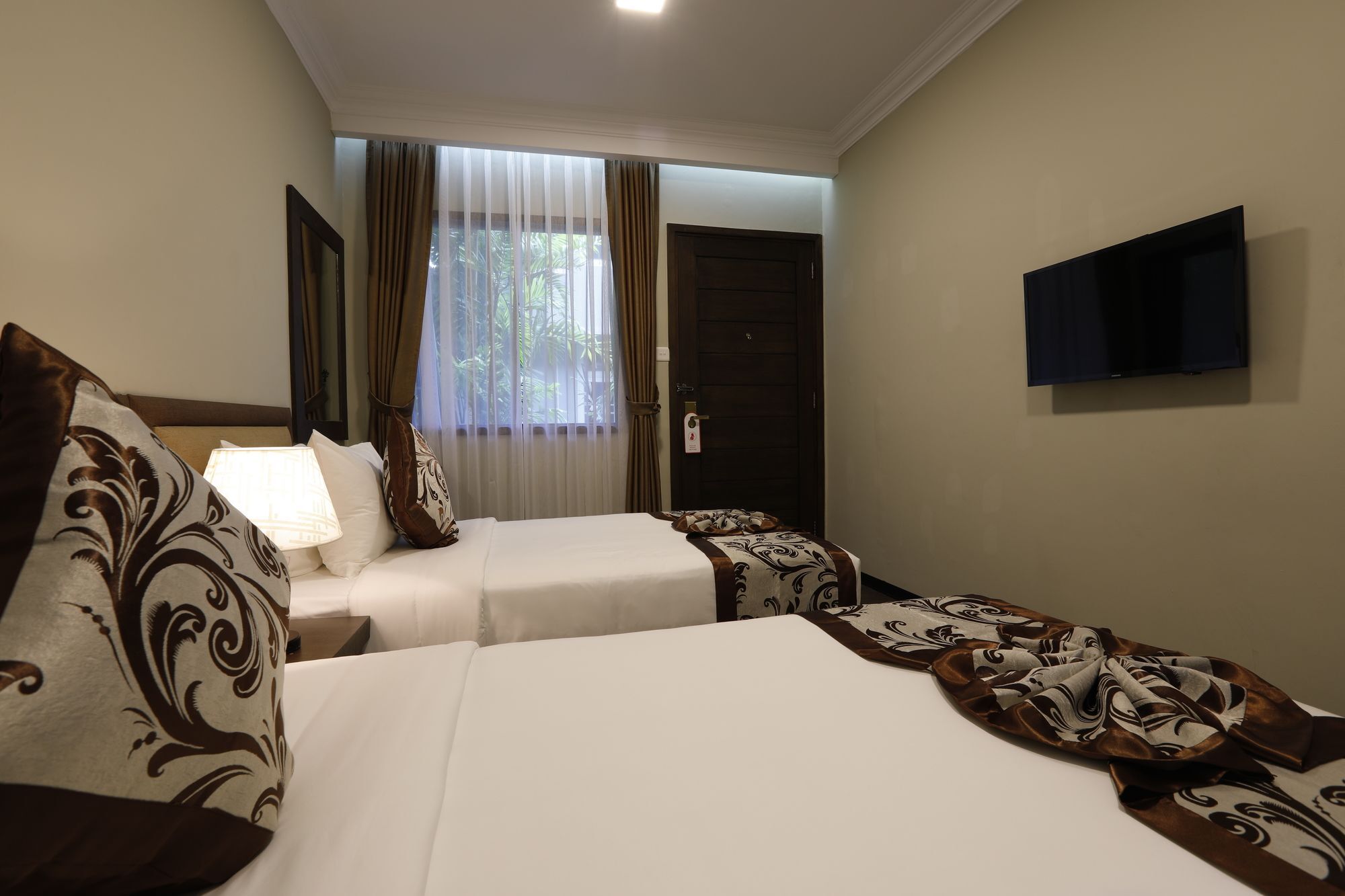 Cloud 10 Boutique Hotel Yangon Bagian luar foto
